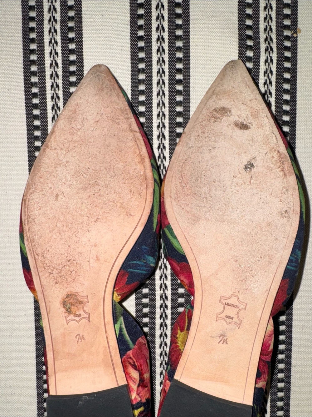 Sam Edelman Floral Pointed D'Orsay Flats in Green, Pink & Red, Size 7.5 - Picture 3 of 15